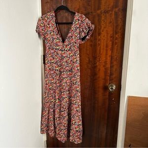 Fun maxi floral dress.